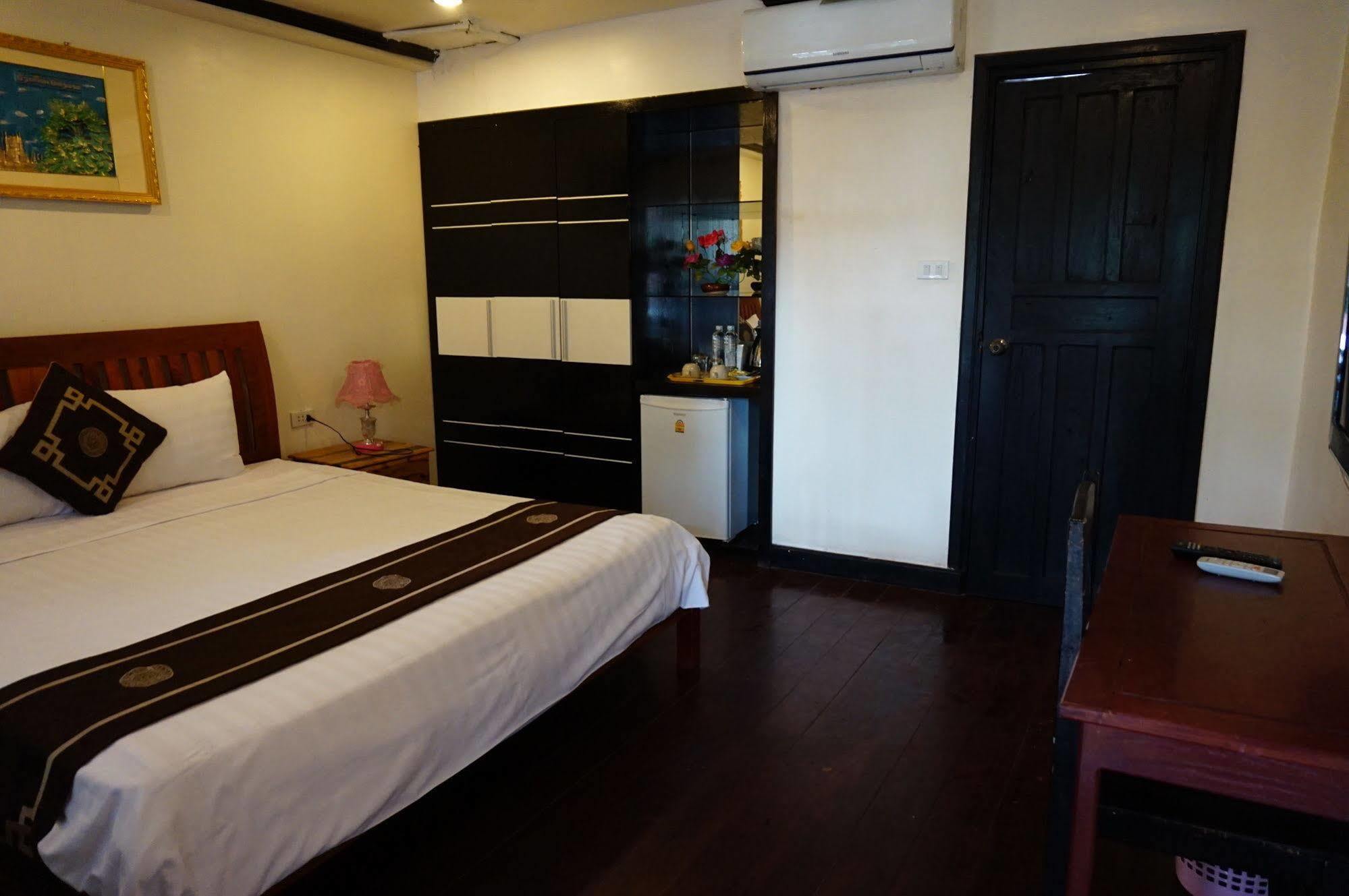 Vientiane Garden Villa Hotel Exterior photo
