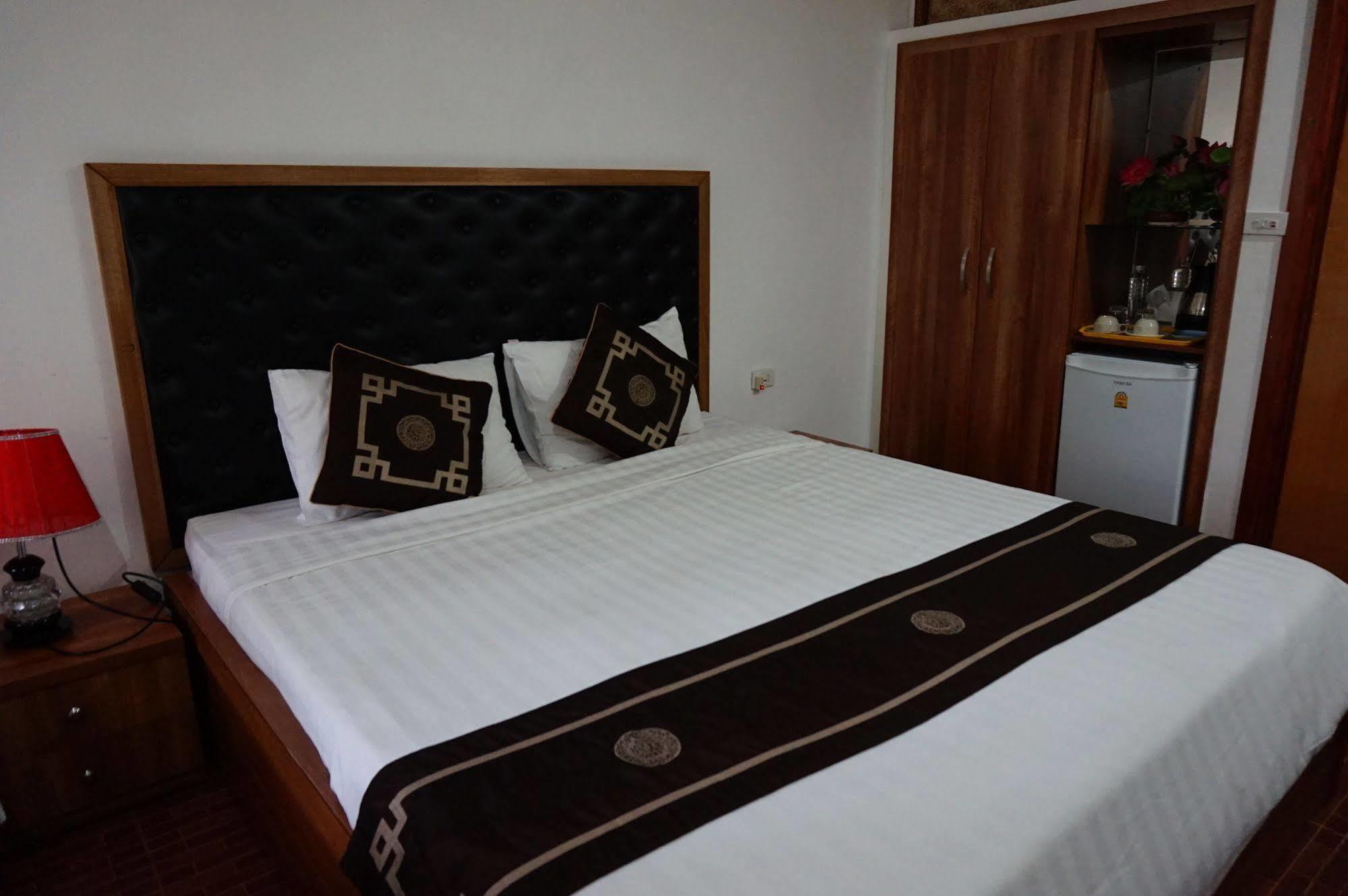 Vientiane Garden Villa Hotel Exterior photo